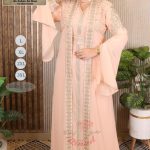 Robe-caftan pêche brodé