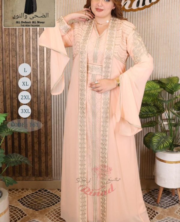 Robe-caftan pêche brodé